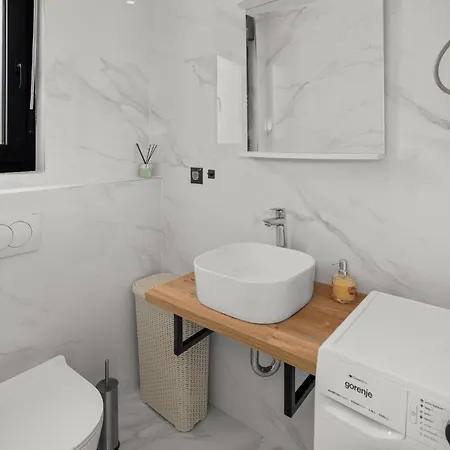 Gorgeous In Ferienhaus Žminj